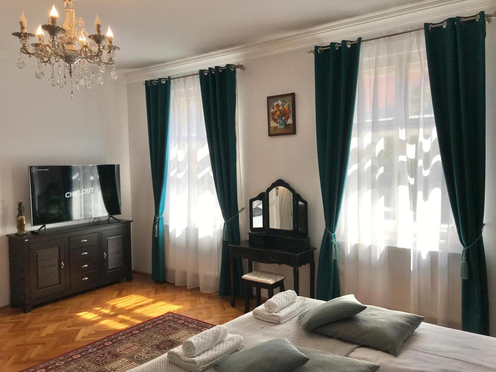 Residence Piata Armelor Sibiu Buitenkant foto