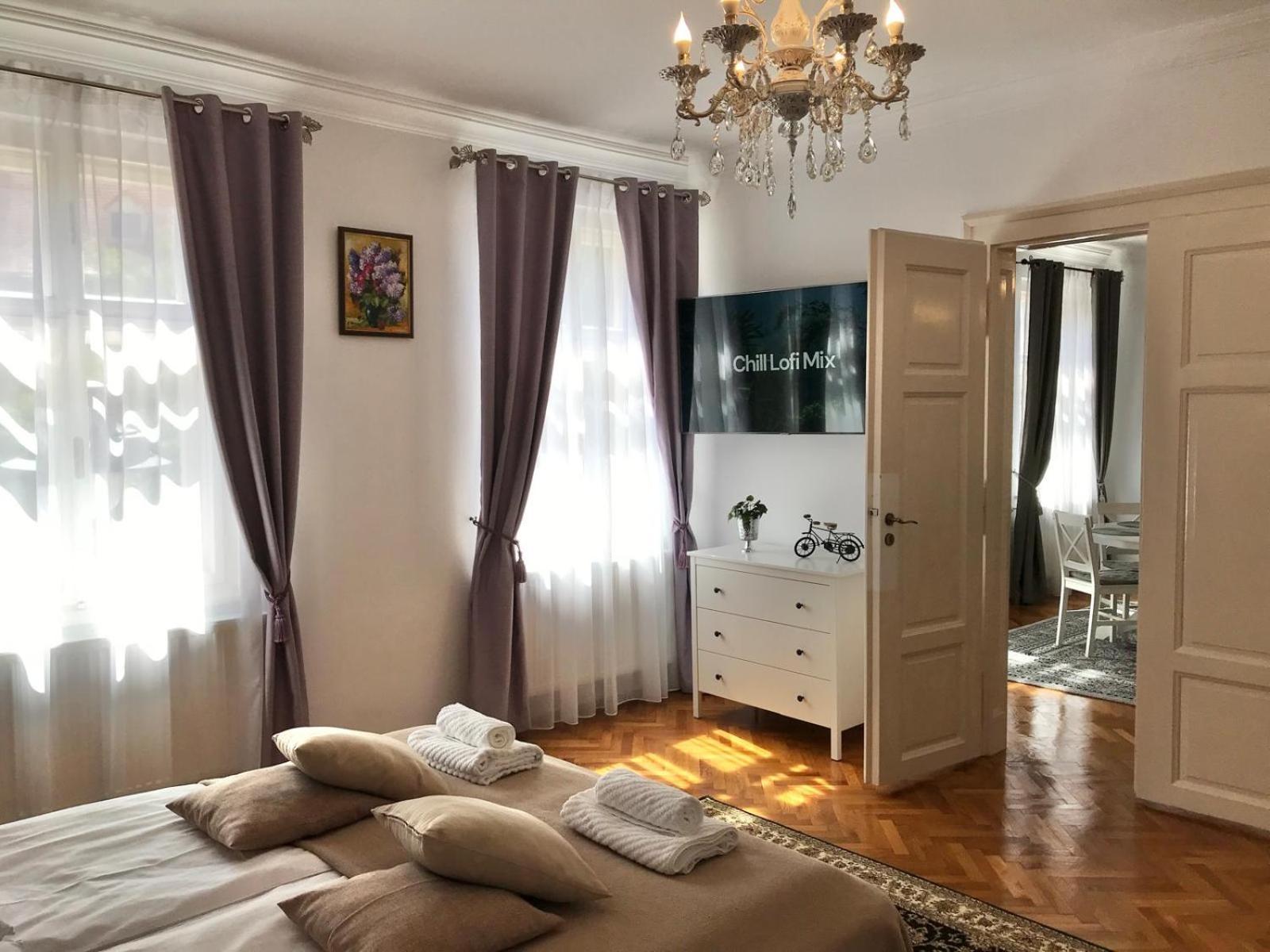 Residence Piata Armelor Sibiu Buitenkant foto